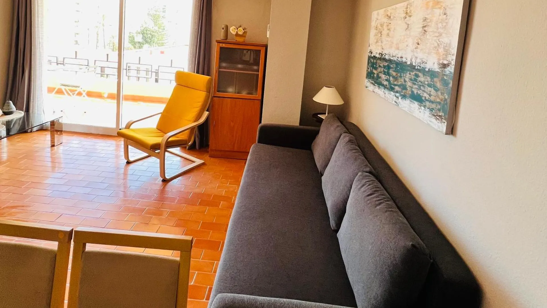 Torremolinos Carihuela Nucleo Cristal Appartement